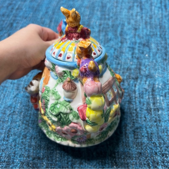 Vintage Merc Asia 1999 Garden Party Ceramic Tea Pot Bunny Rabbit Floral - Picture 5 of 9